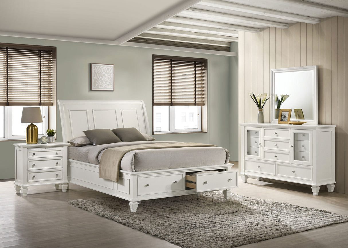 Sandy Beach Storage Bedroom Set with Sleigh Headboard