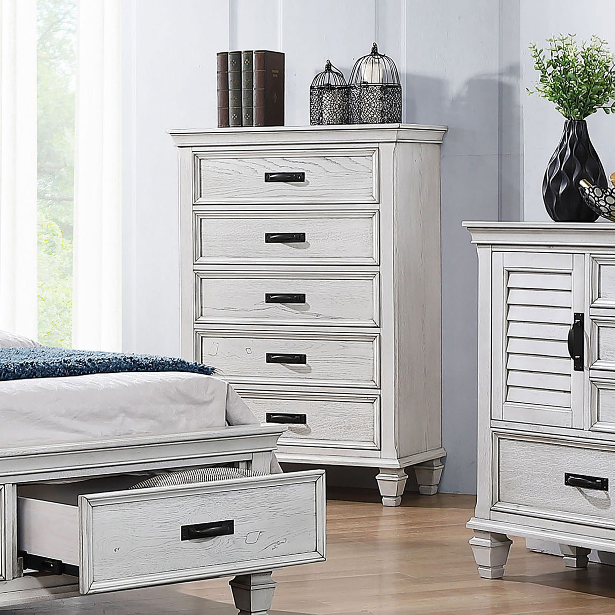 Franco 5-drawer Chest Antique White