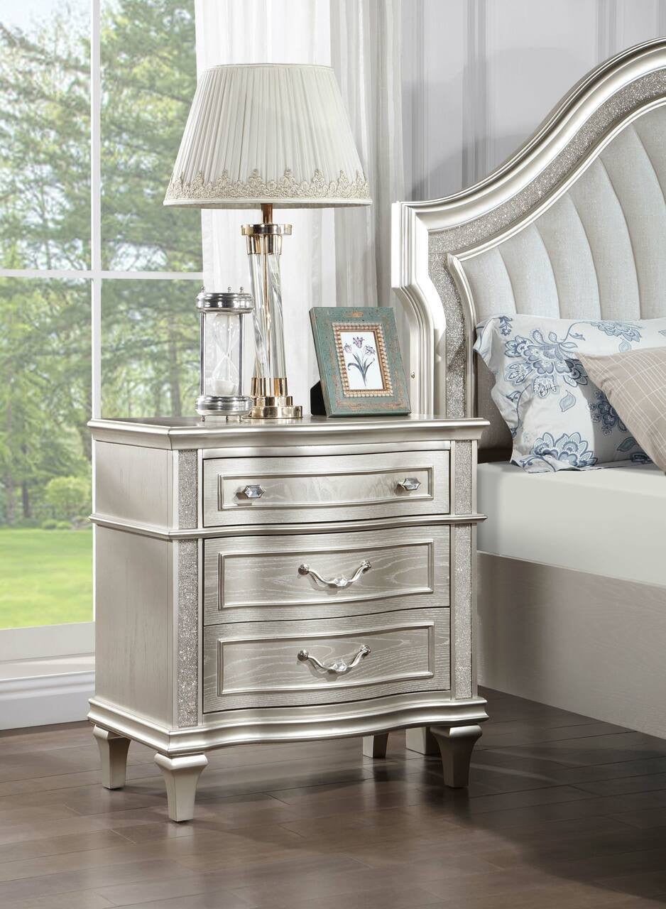 Evangeline 3-drawer Nightstand Silver Oak