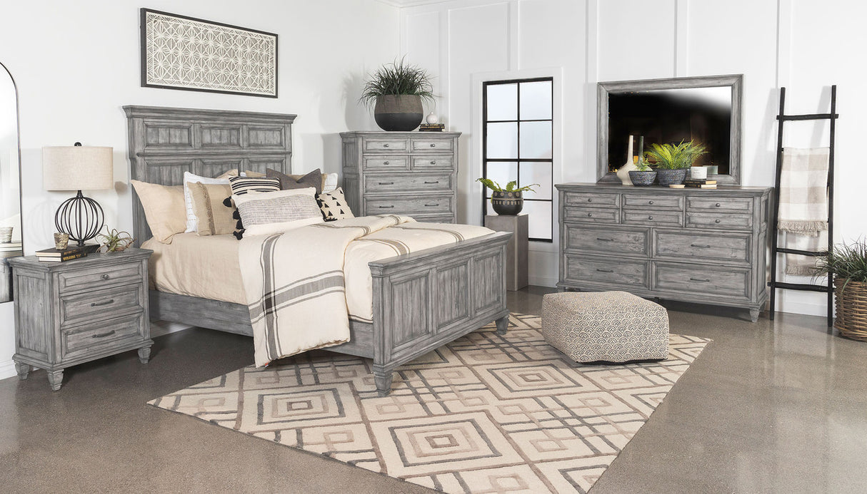 Avenue 5-piece Eastern King Panel Bedroom Set Grey