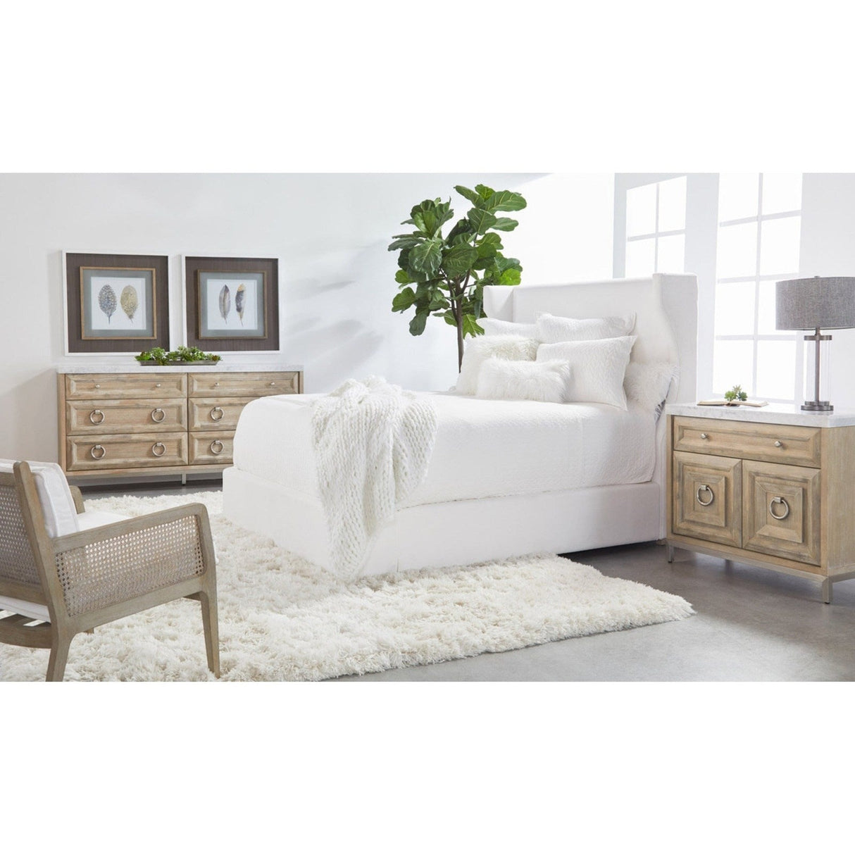 Essentials For Living Traditions Azure Carrera Media Chest 6154.NG-BSTL/WHT